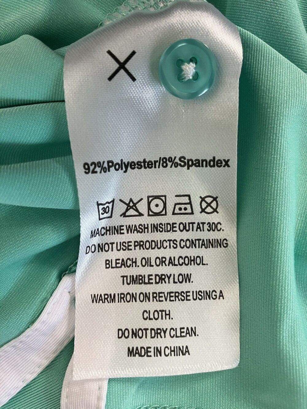 NWT Maelreg Performance Polo 15 Green Button up Size Med - Picture 3 of 8